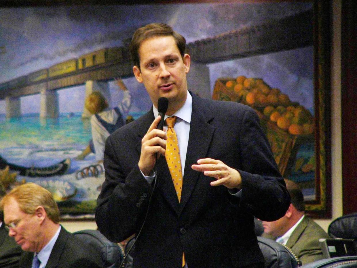 Critics Slam Florida Senate President for Taking Cushy Job With Private-Prison Giant and ICE Contractor
