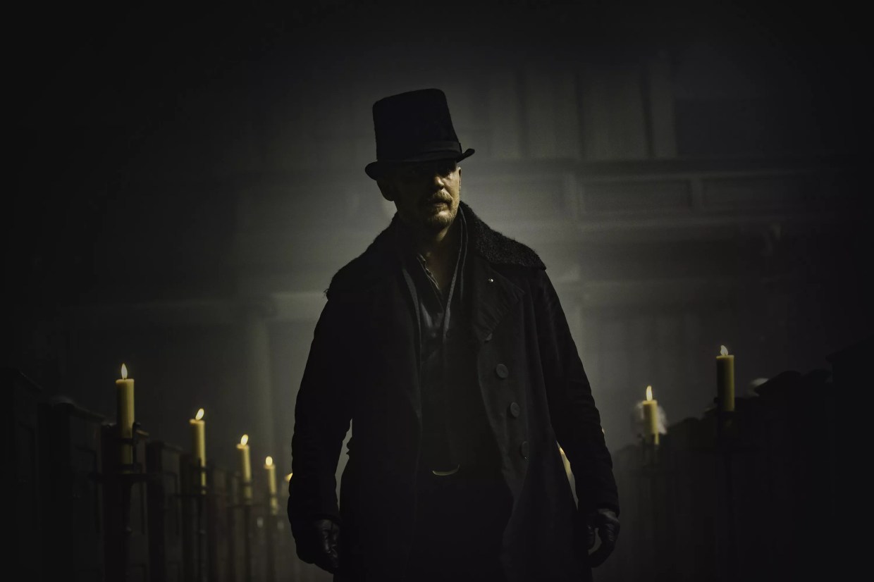 As <i>Taboo</i>‘s Finale Looms, a Celebration of Tom Hardy’s Mumbly, Mystical Powers