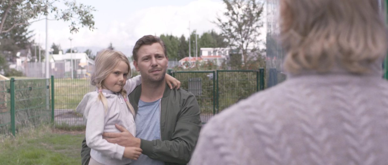 Iceland’s Vicious Comedy <i>Under the Tree</i> Shows the Suburbs Have Gone Mad Everywhere