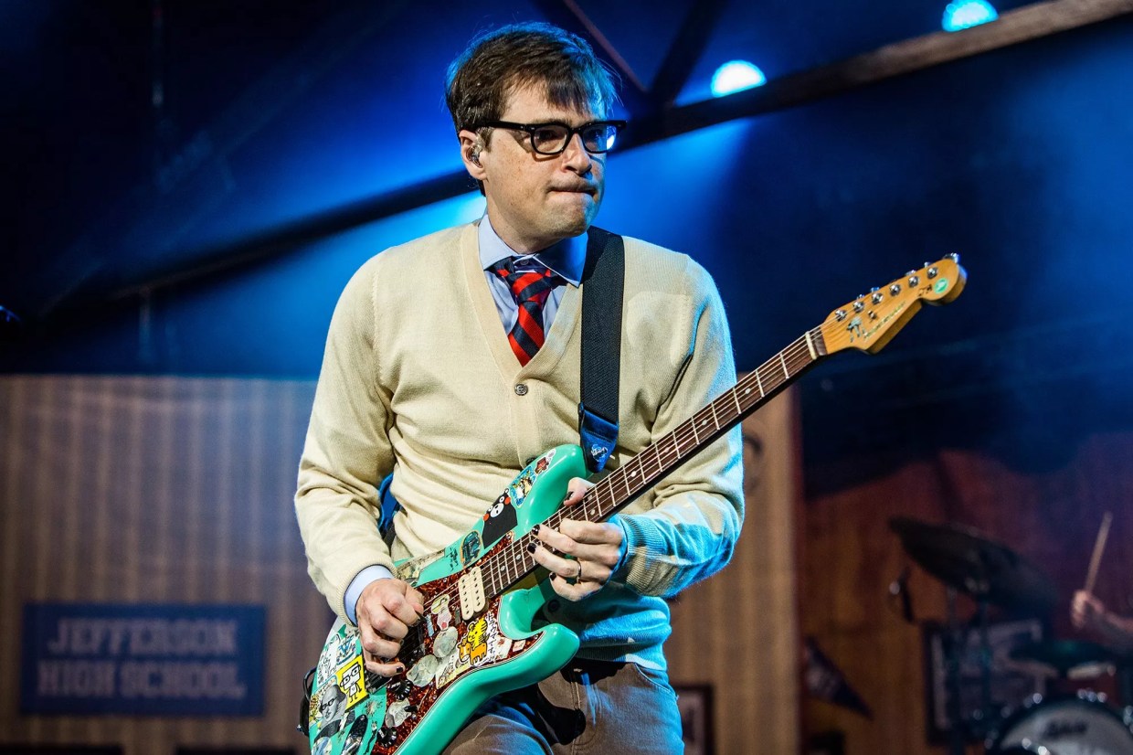 Weezer and Pixies Rocked Coral Sky With Nostalgia