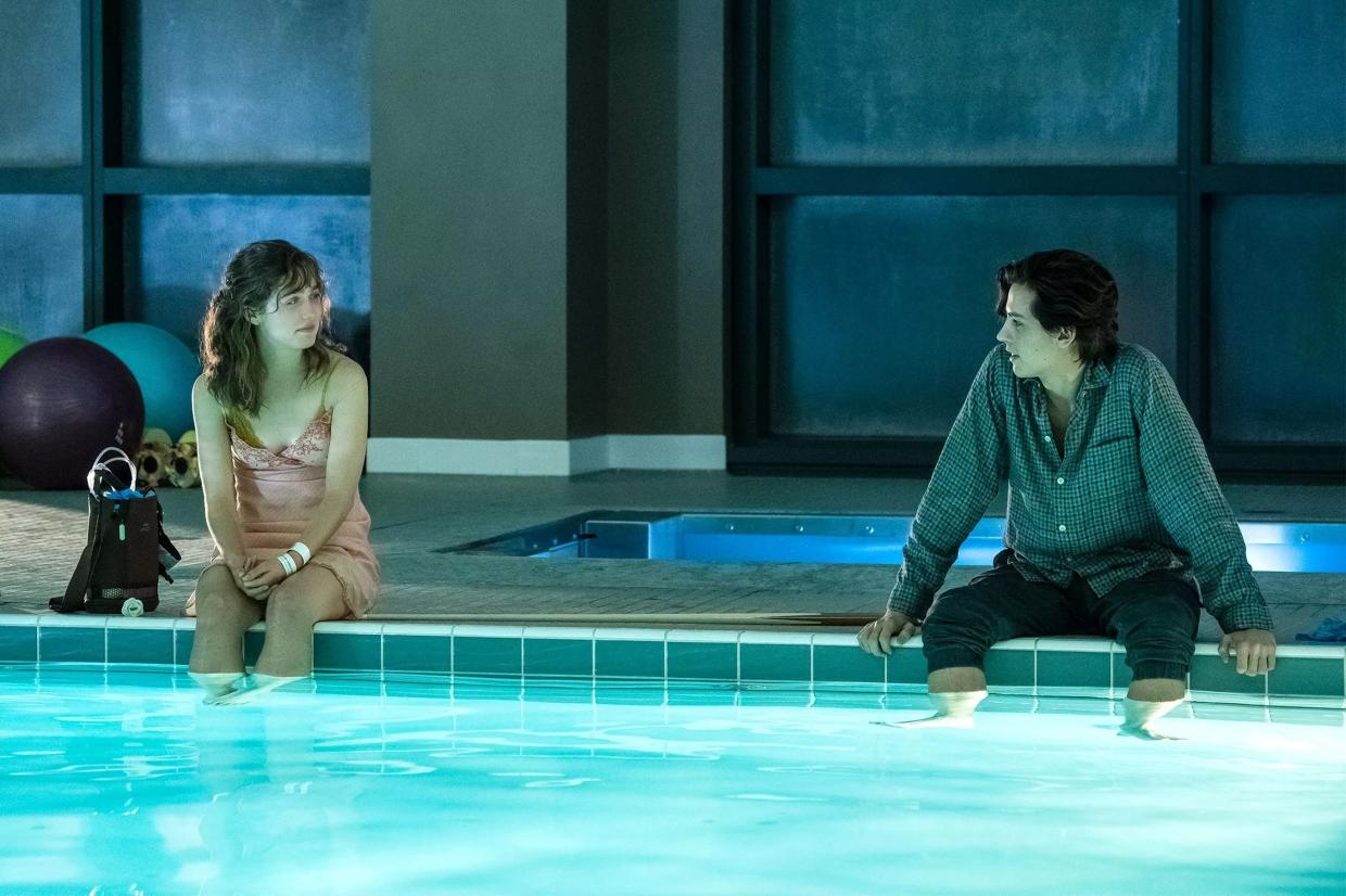 <i>Five Feet Apart</i> Is More Manipulative Than Moving, While <i>To Dust</i> Has Morbid Charm