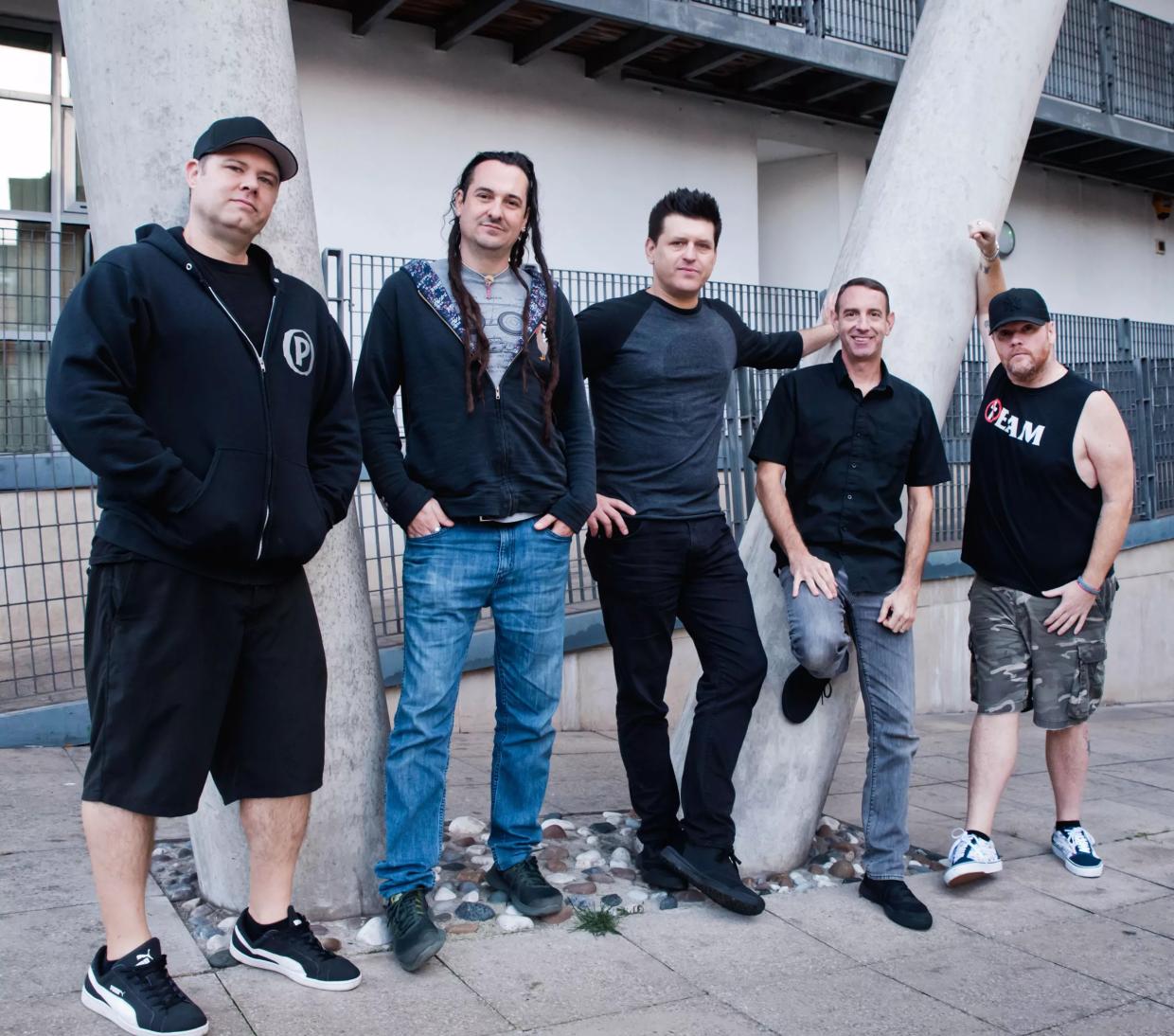 Seminal Ska-Punk Band Less Than Jake: “The Cockroaches of the Music Industry”