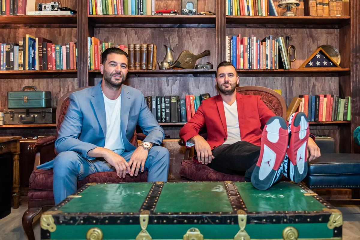 Rank & File Social Club Offers Cool Drinks, Retro Vibe in Flagler Village