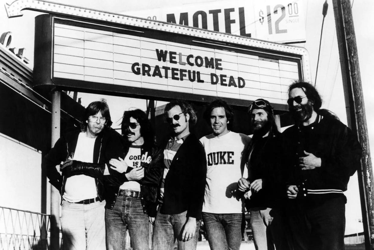 Grateful Dead’s Mickey Hart Drums to Own Beat in Mind-Blowing Paintings