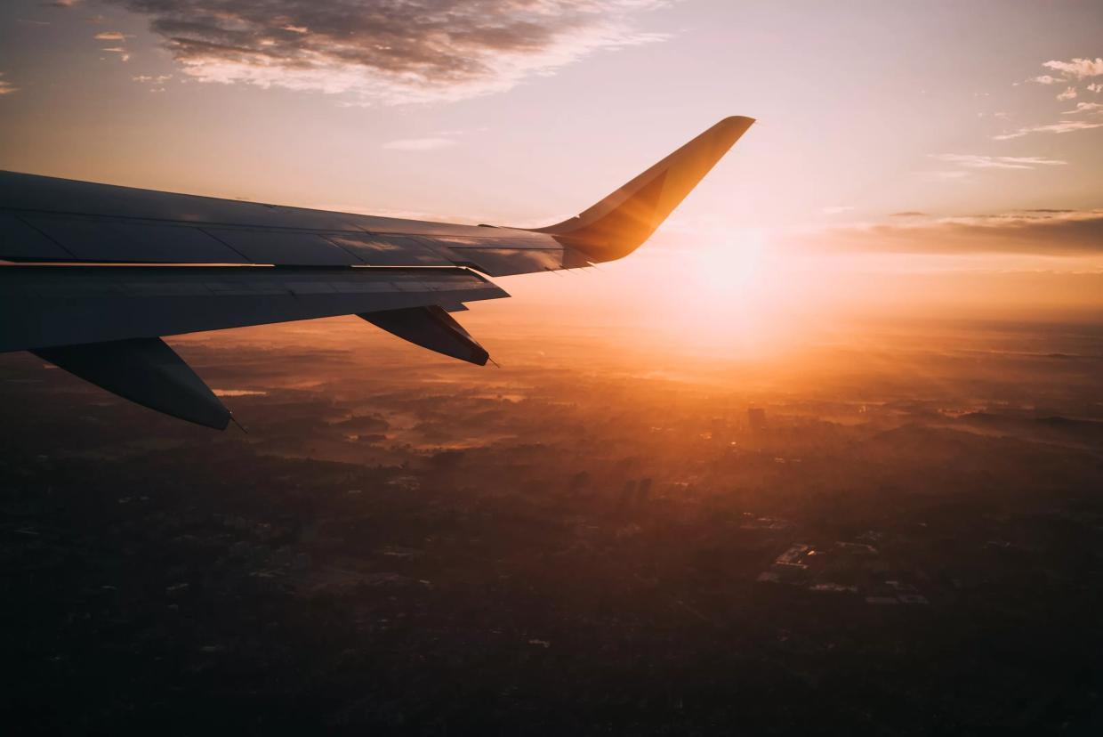 Desperate Airlines Plug Florida Flight Deals as Coronavirus Spreads