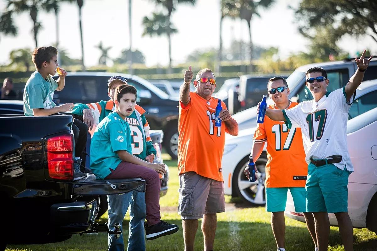 Amid Coronavirus Concerns, Miami Dolphins Announce Online Draft Party