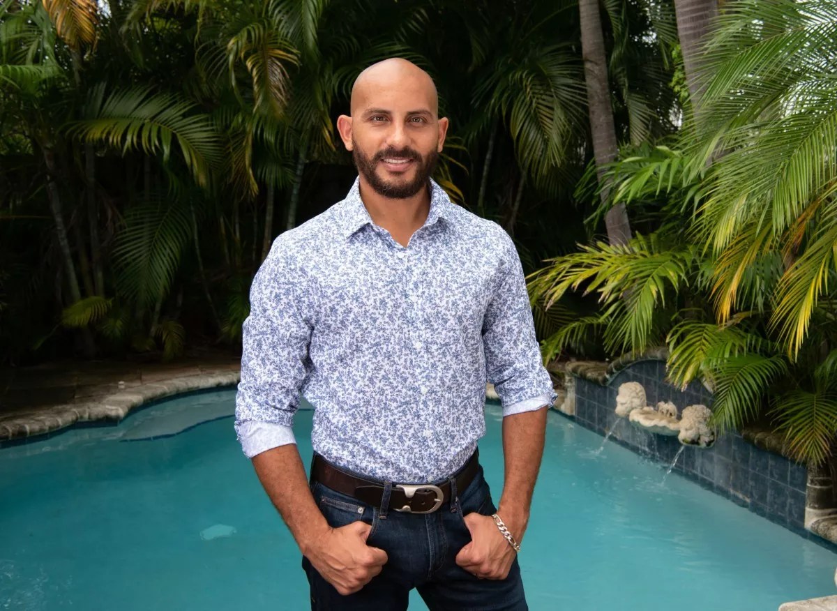 From Porn to Politics, Juan Melecio Mounts a Longshot Campaign in Wilton Manors