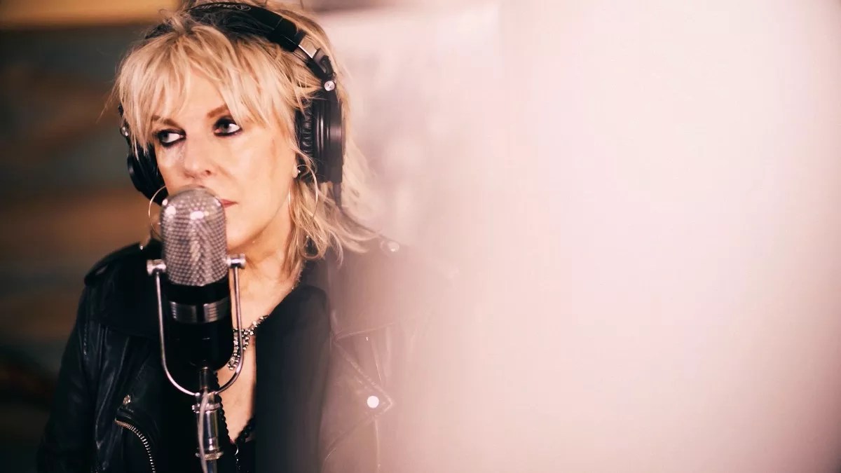 Lucinda Williams Honors Her Influences With an All-Covers Streaming Series