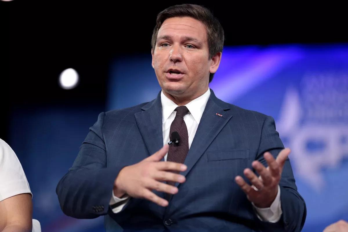 New Florida Tradition: Yelling “Asshole!” at the Governor