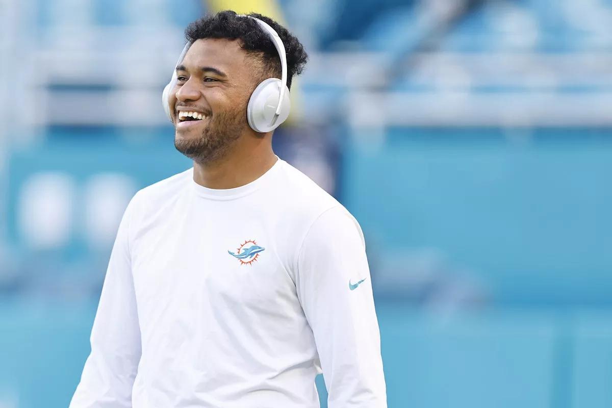 The Five Cutest Tua Tagovailoa Moments on the Internet