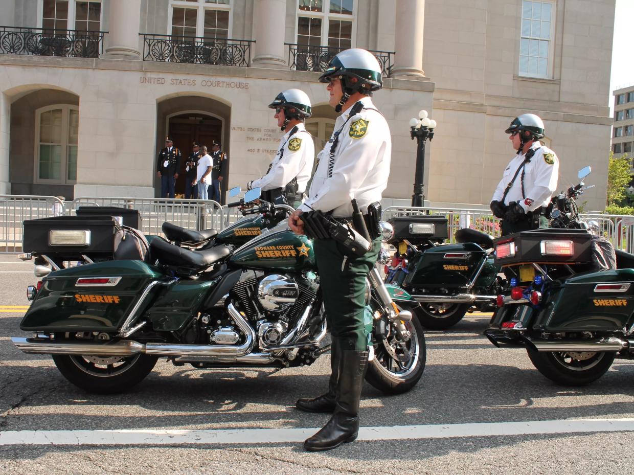 Broward Sheriff’s Office Wants $200,000 From Forfeiture Fund to Buy More Rifles