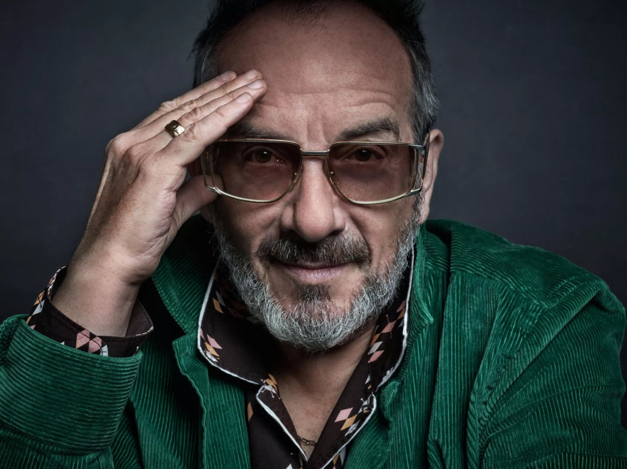 5 Essential Songs That Showcase Elvis Costello’s Rock ‘n’ Roll Influences