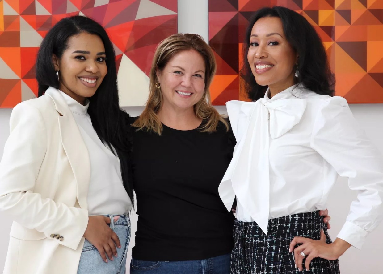 With Clothing Swap App Bonnee, Update Your Closet Sustainably and Share Your Fit Pics