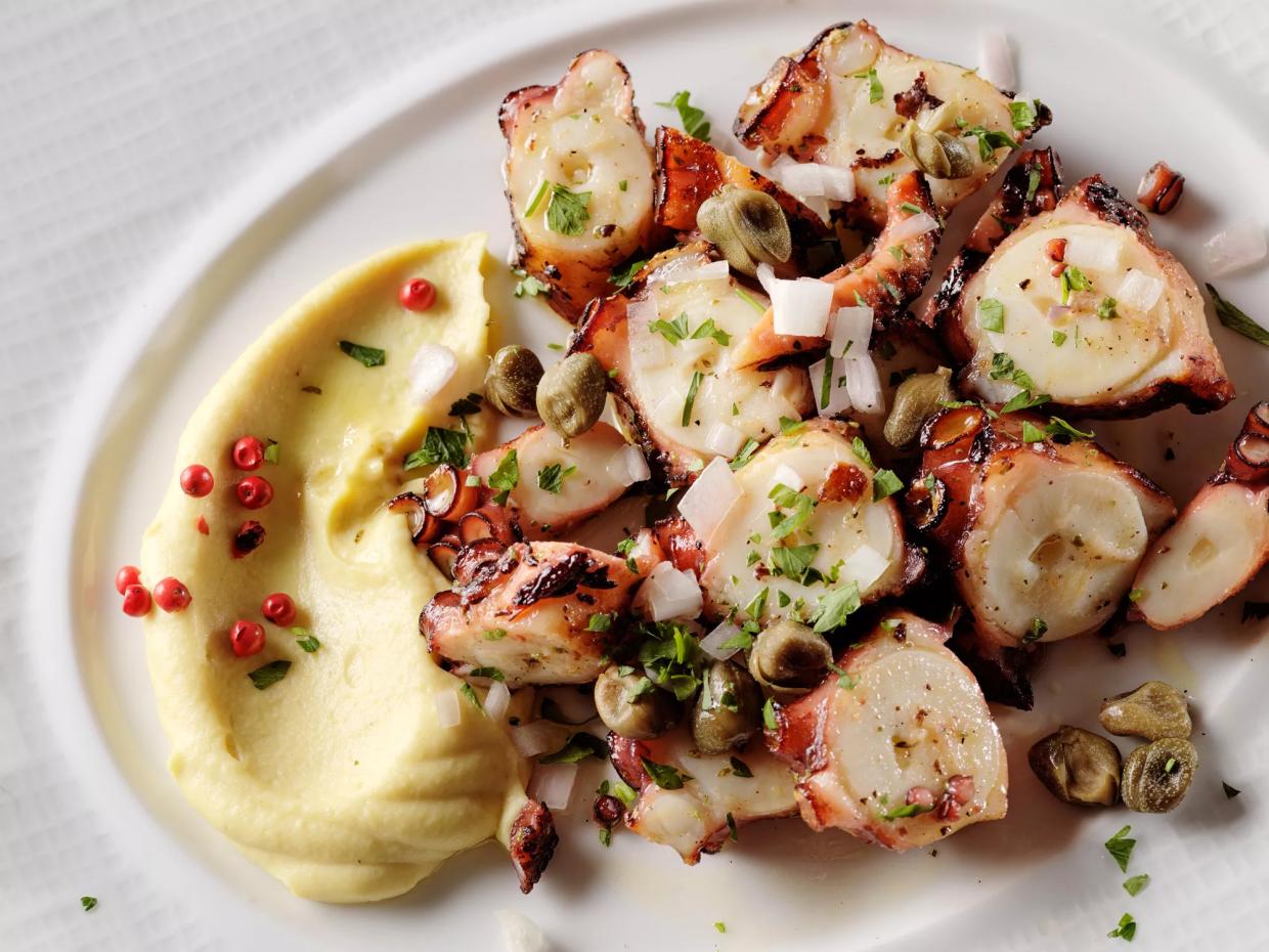 Famed Greek Spot Estiatorio Milos to Open in West Palm Beach